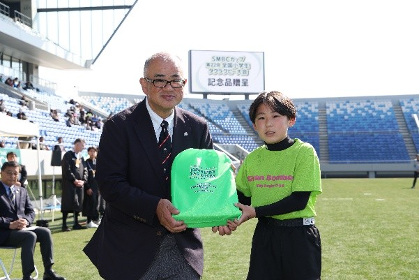 �I��鐾�̉摜 1����